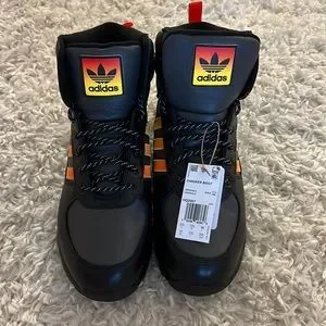 adidas Originals | Shoes | Adidas Mens Chasker Boot Black  display picture 1